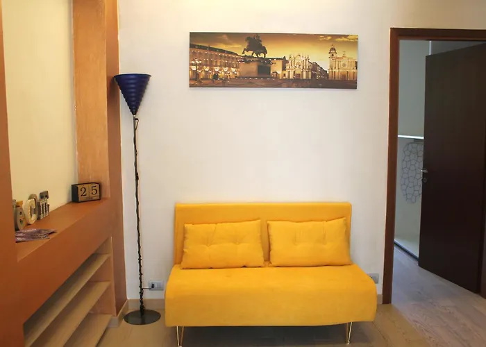 Experience Turin! Metro A Stone\'S Throw Away